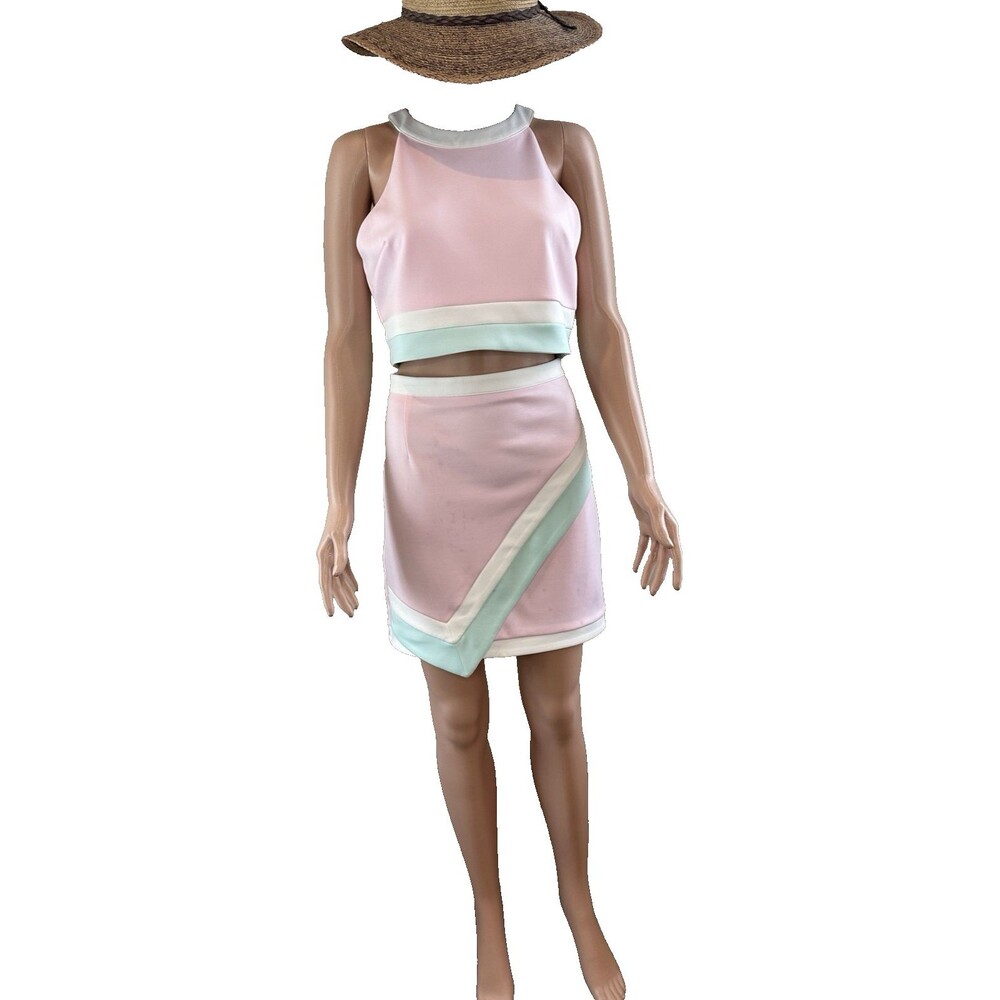 Mustard Seed Skirt Set Back Zip Crop Top  Pink/mint green/White  LARGE